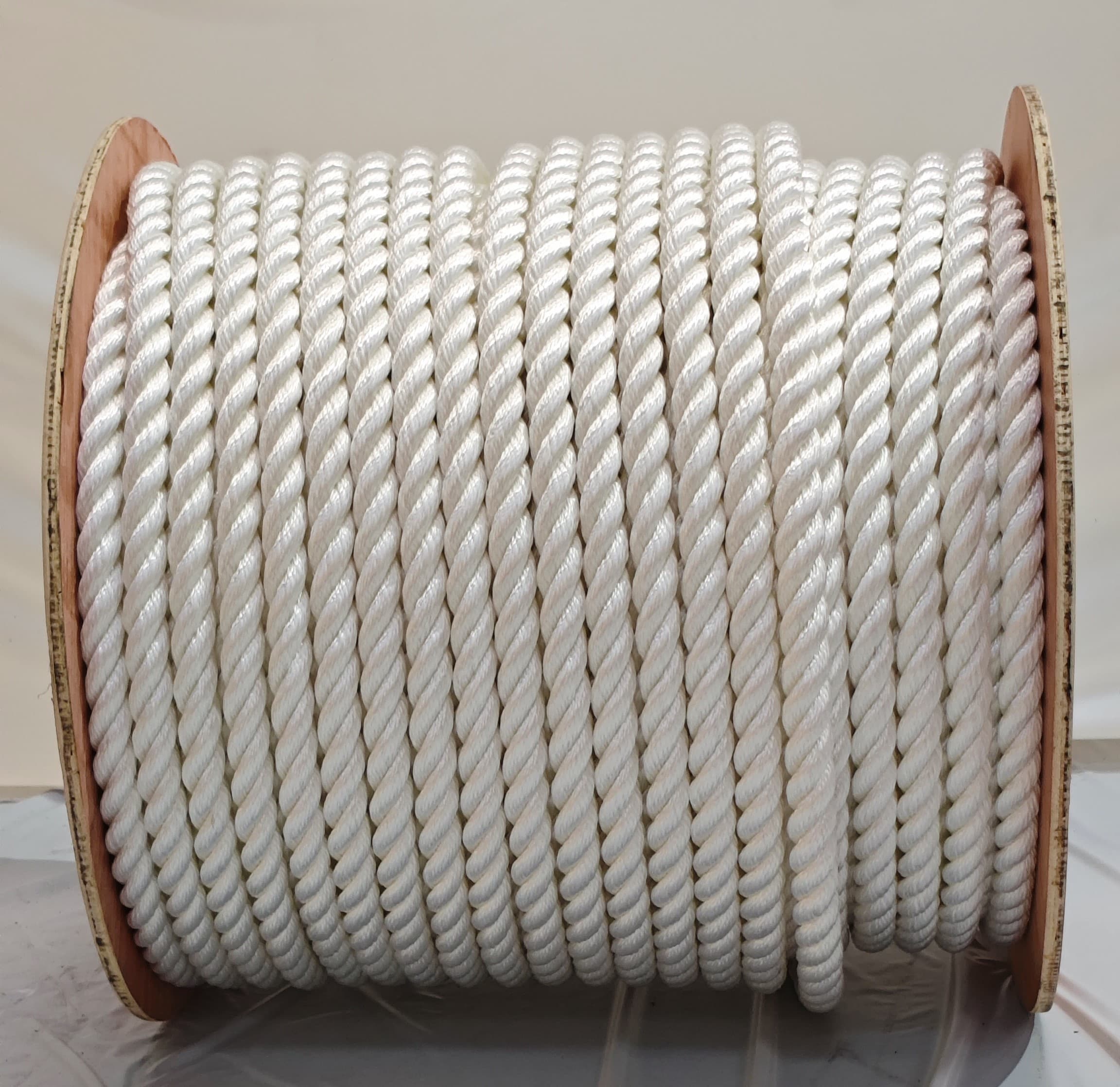 polyster 3 strand (Aoxi)